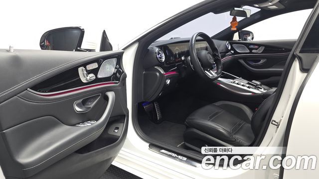 Mercedes-Benz AMG GT 2022 — photo 10