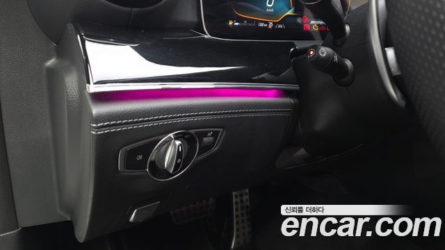 Mercedes-Benz AMG GT 2022 — photo 19