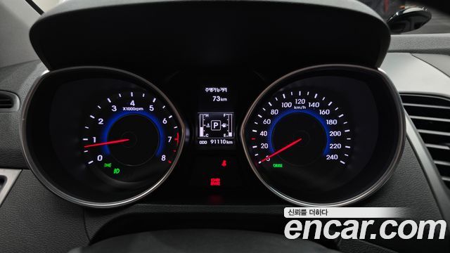 Hyundai AVANTE 2015 — photo 11