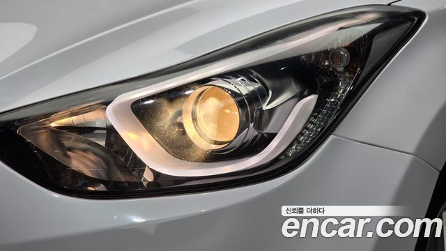 Hyundai AVANTE 2015 — photo 8