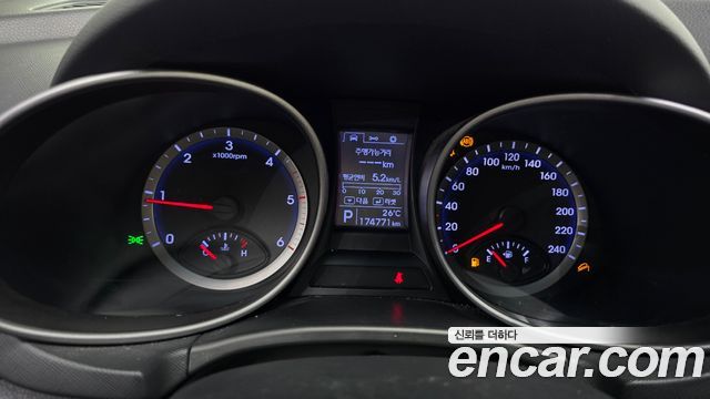Hyundai Santafe 2015 — photo 8