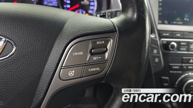 Hyundai Santafe 2015 — photo 17