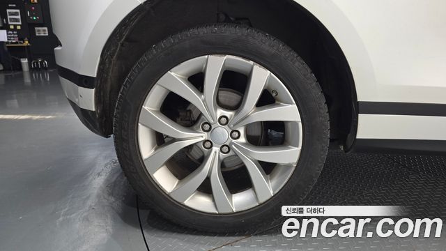Land Rover Range Rover Evoque 2020 — photo 5