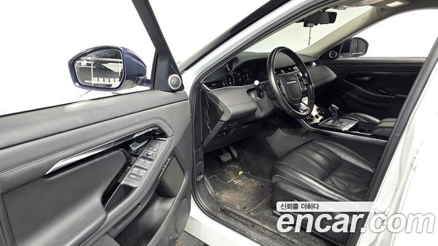 Land Rover Range Rover Evoque 2020 — photo 13