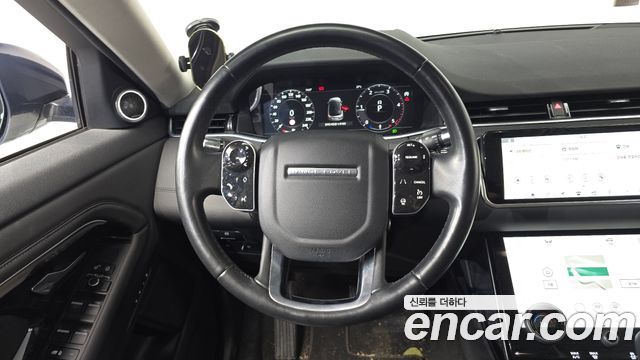 Land Rover Range Rover Evoque 2020 — photo 19