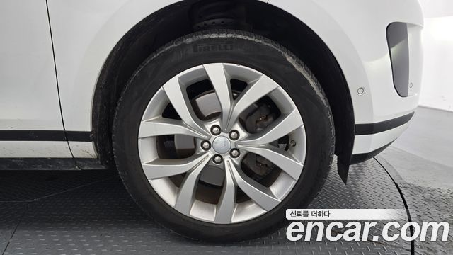 Land Rover Range Rover Evoque 2020 — photo 7