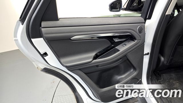 Land Rover Range Rover Evoque 2020 — photo 15