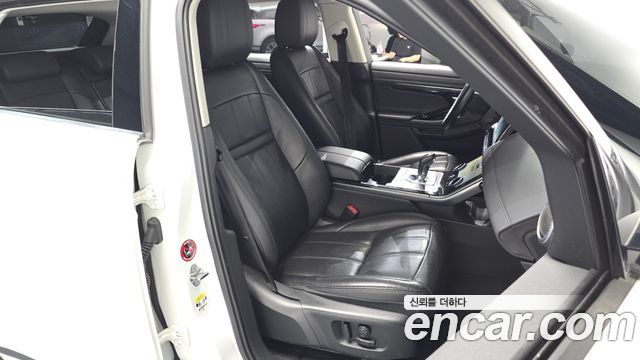 Land Rover Range Rover Evoque 2020 — photo 16