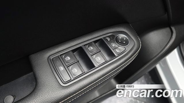 Renault Korea XM3 2023 — photo 30