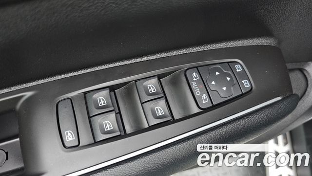 Renault Korea QM6 2023 — photo 19