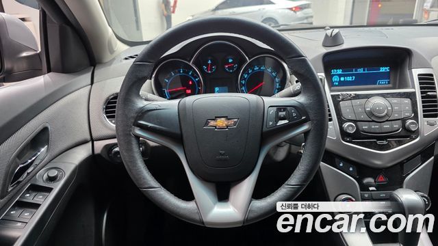 Chevrolet Korea Lacetti 2010 — photo 13