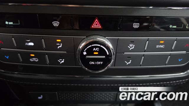 KG Mobility Rexton 2019 — photo 25