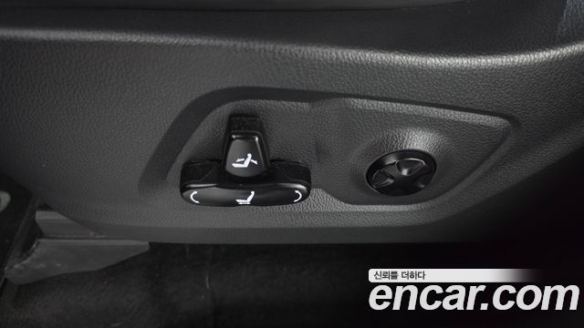 KG Mobility Rexton 2019 — photo 26