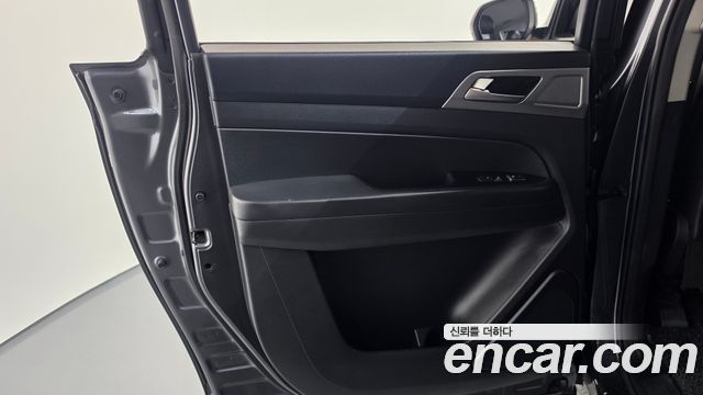 KG Mobility Rexton 2019 — photo 15