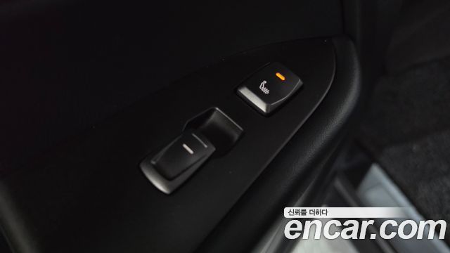 KG Mobility Rexton 2019 — photo 30