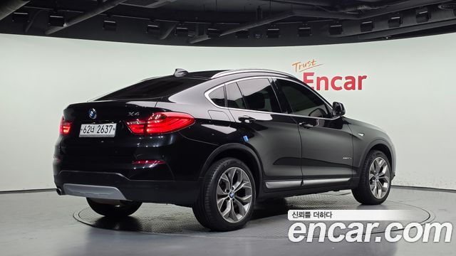 BMW X4 2016 — photo 2
