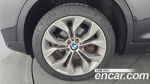 BMW X4 2016 — photo 5
