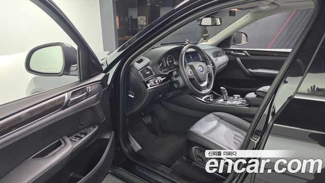 BMW X4 2016 — photo 10