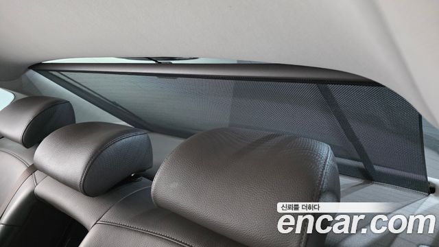 Kia K7 2018 — photo 20
