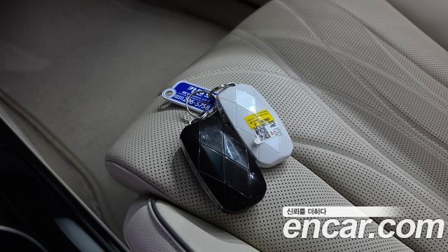 Genesis G80 2025 — photo 22