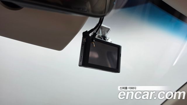 Genesis G80 2025 — photo 30