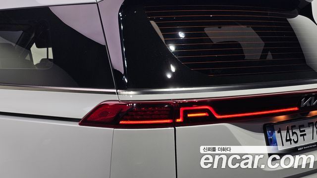 Kia Canival 2022 — photo 9