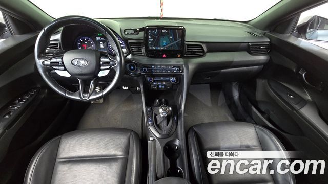 Hyundai Veloster 2020 — photo 10