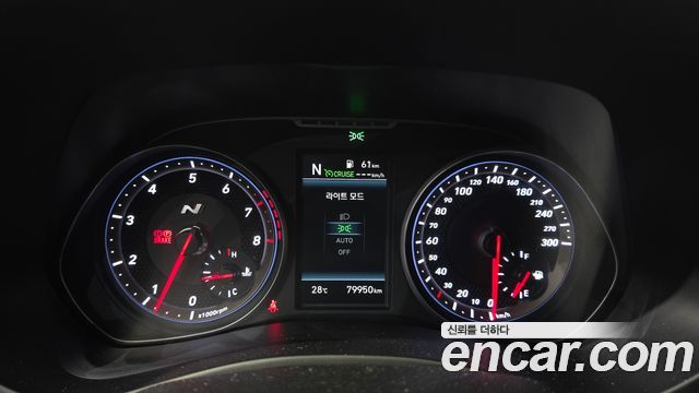 Hyundai Veloster 2020 — photo 11