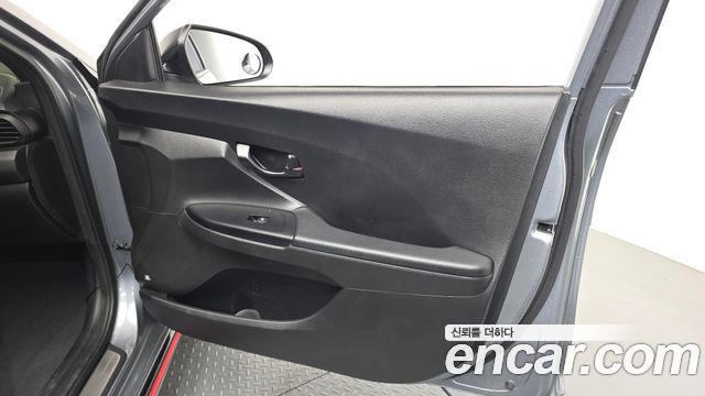 Hyundai Veloster 2020 — photo 14