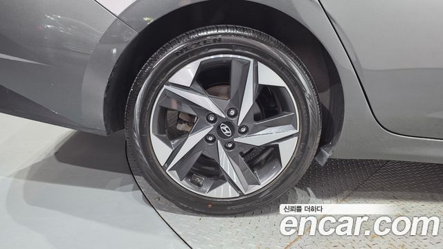 Hyundai AVANTE 2022 — photo 5