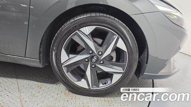 Hyundai AVANTE 2022 — photo 7
