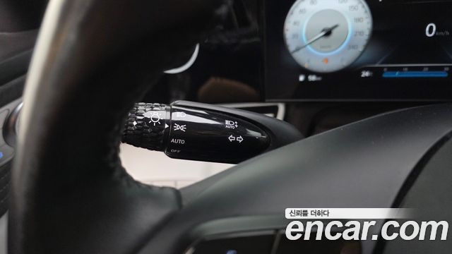 Hyundai AVANTE 2022 — photo 27