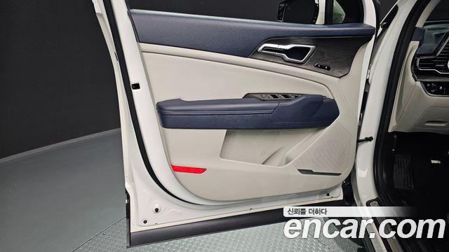 Kia Sportage 2023 — photo 14
