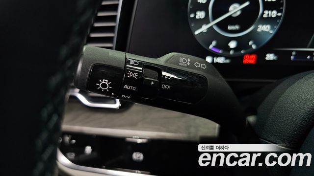 Kia Sportage 2023 — photo 31