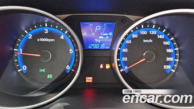 Hyundai Tucson 2015 — photo 8