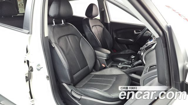 Hyundai Tucson 2015 — photo 10