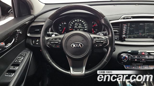 Kia Sorento 2016 — photo 13