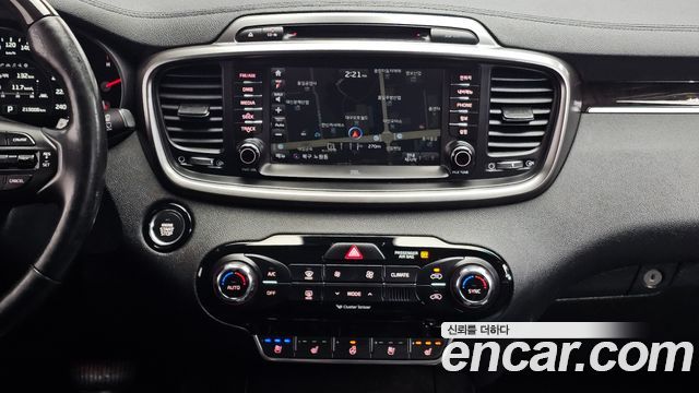 Kia Sorento 2016 — photo 15