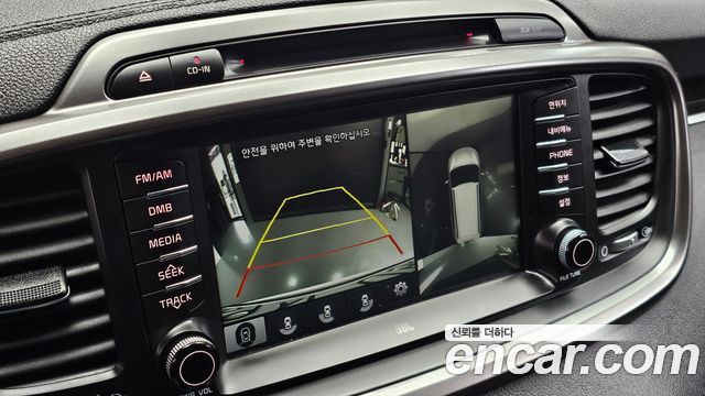 Kia Sorento 2016 — photo 16
