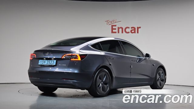 Tesla Model 3 2020 — photo 2