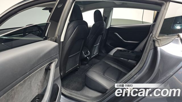 Tesla Model 3 2020 — photo 17