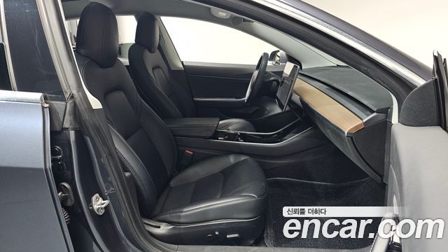 Tesla Model 3 2020 — photo 16