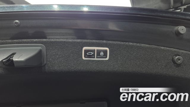 Genesis G80 2021 — photo 24