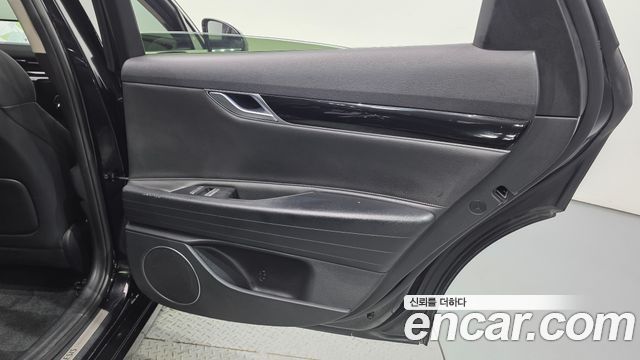 Genesis G80 2021 — photo 15