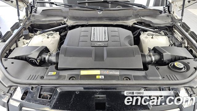 Land Rover Range Rover Sport 2017 — photo 6