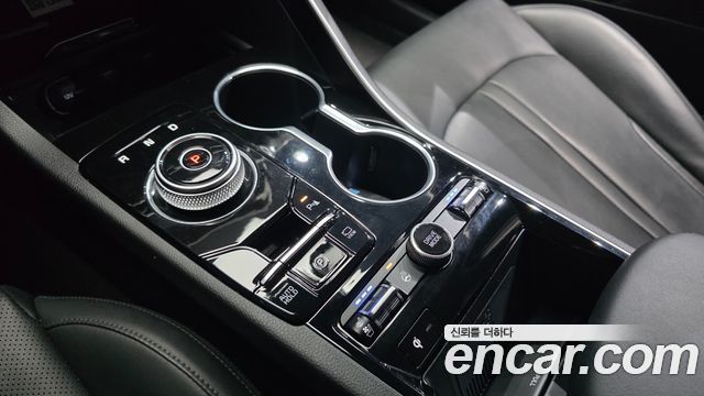 Kia K5 2023 — photo 12