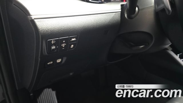 Kia K5 2023 — photo 24
