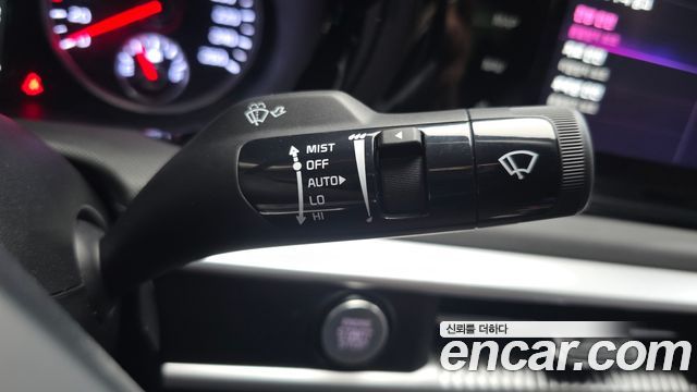 Kia K5 2023 — photo 25