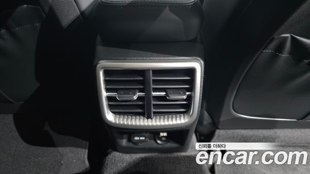 Kia K5 2023 — photo 28