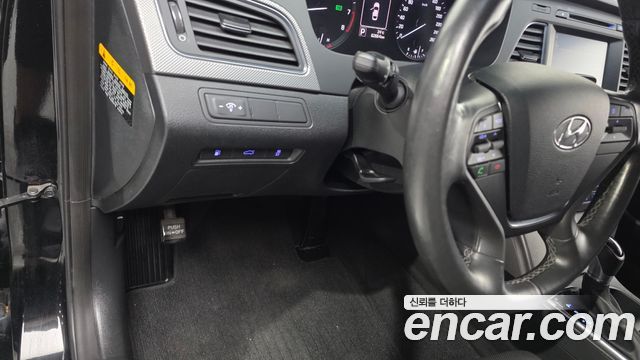 Hyundai Sonata 2015 — photo 19